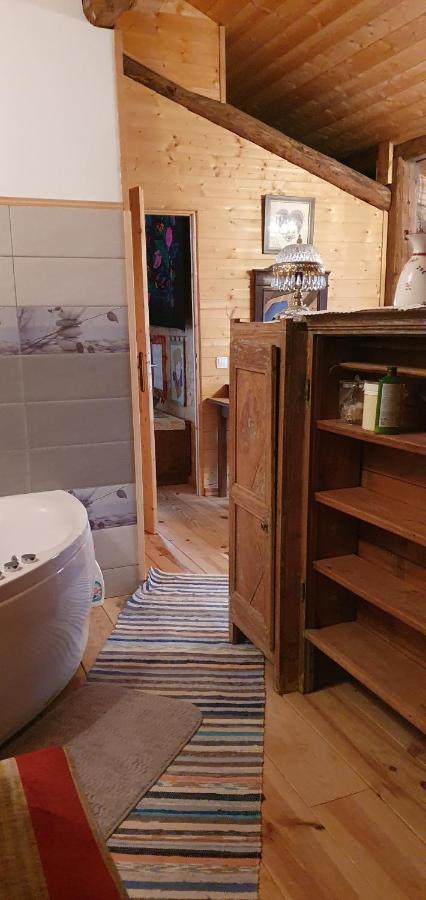Ferme Savoyarde Renovee 2 Chambres Les Carroz d'Araches Bagian luar foto