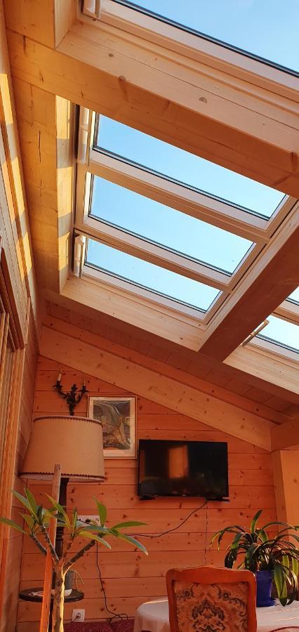 Ferme Savoyarde Renovee 2 Chambres Les Carroz d'Araches Bagian luar foto